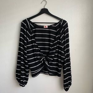 Dollskill brand front tie long sleeve crop top